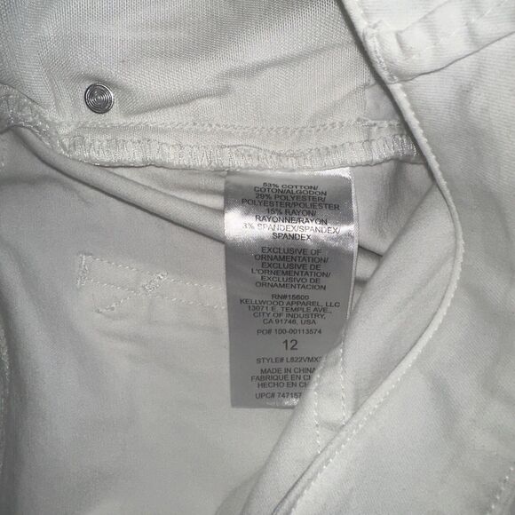 Wit & Wisdom White Women's Shorts - Picture 7 of 10